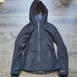 lululemon athletica Cross Chill Jacket size 6